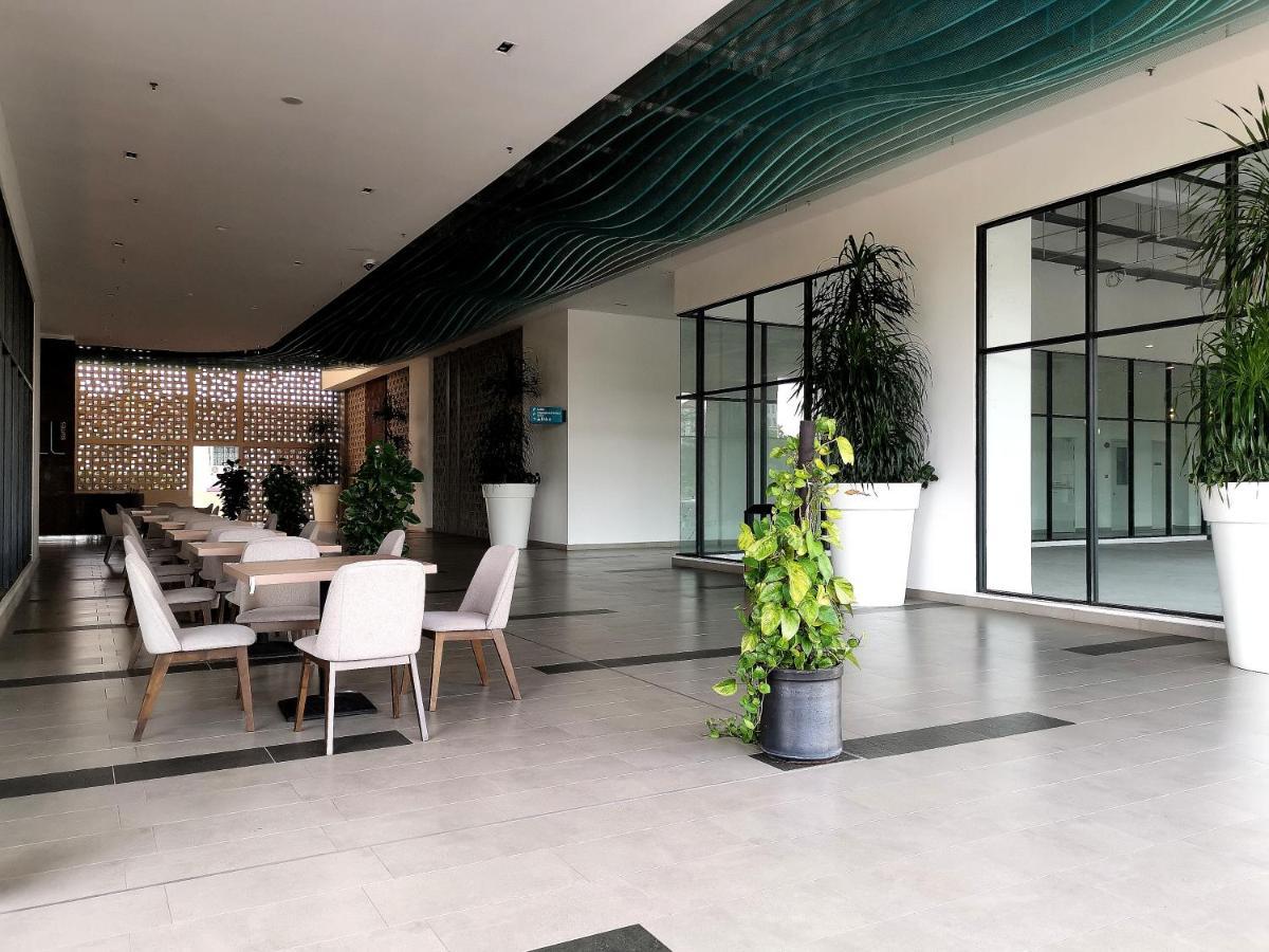 Bell Family Suite @Sepang Kota Warisan Klia Exterior foto